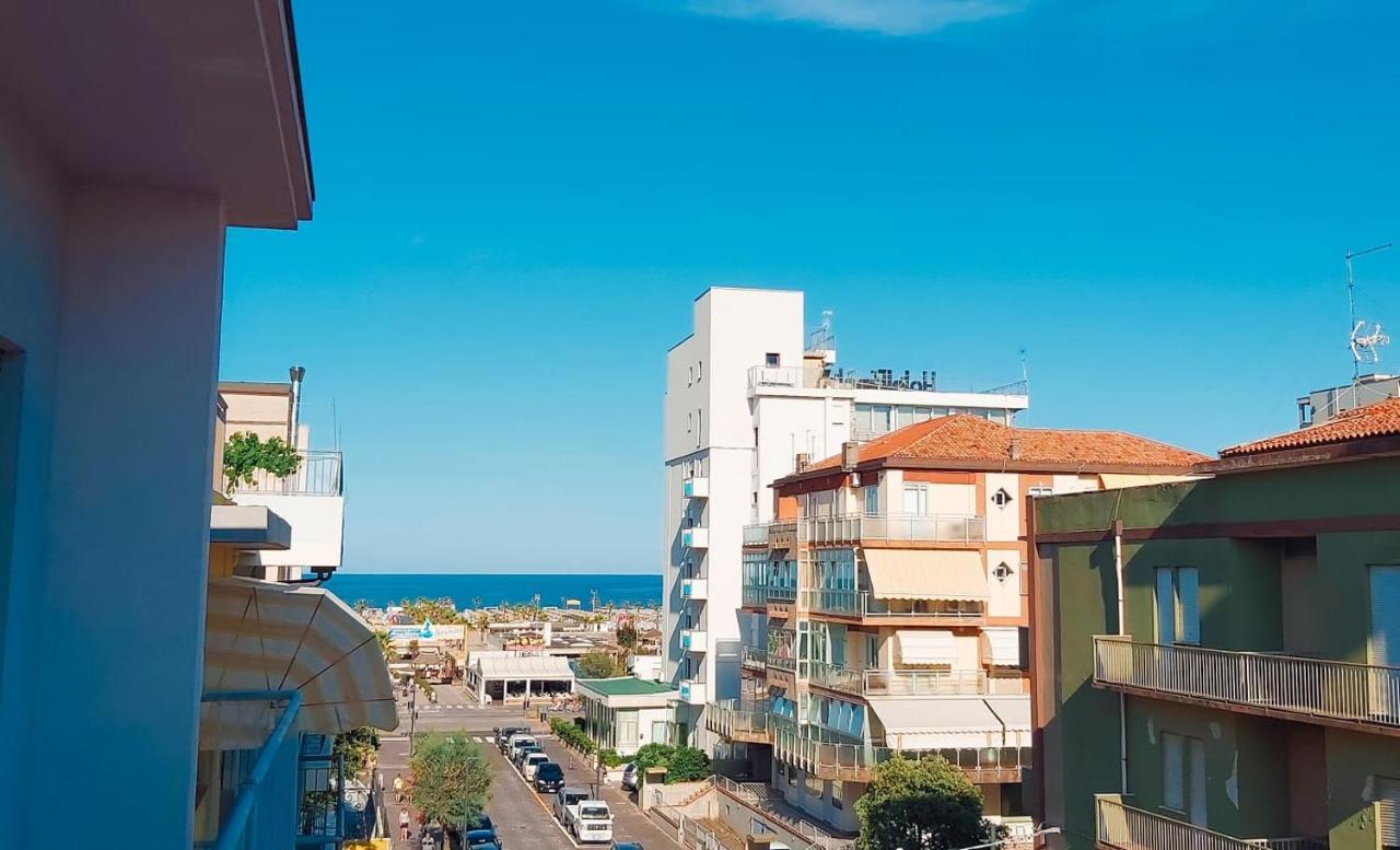 Hotel Ammare Sottomarina Exterior photo